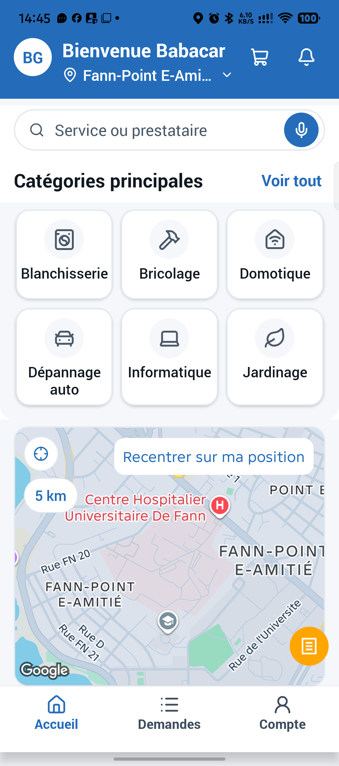 Écran d'accueil réel de l'application DepanExpress avec les catégories de services, la carte de Dakar et la navigation mobile